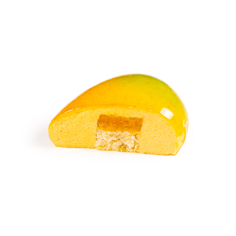 Dessert-Mango Mousse und Mandelbiscuit