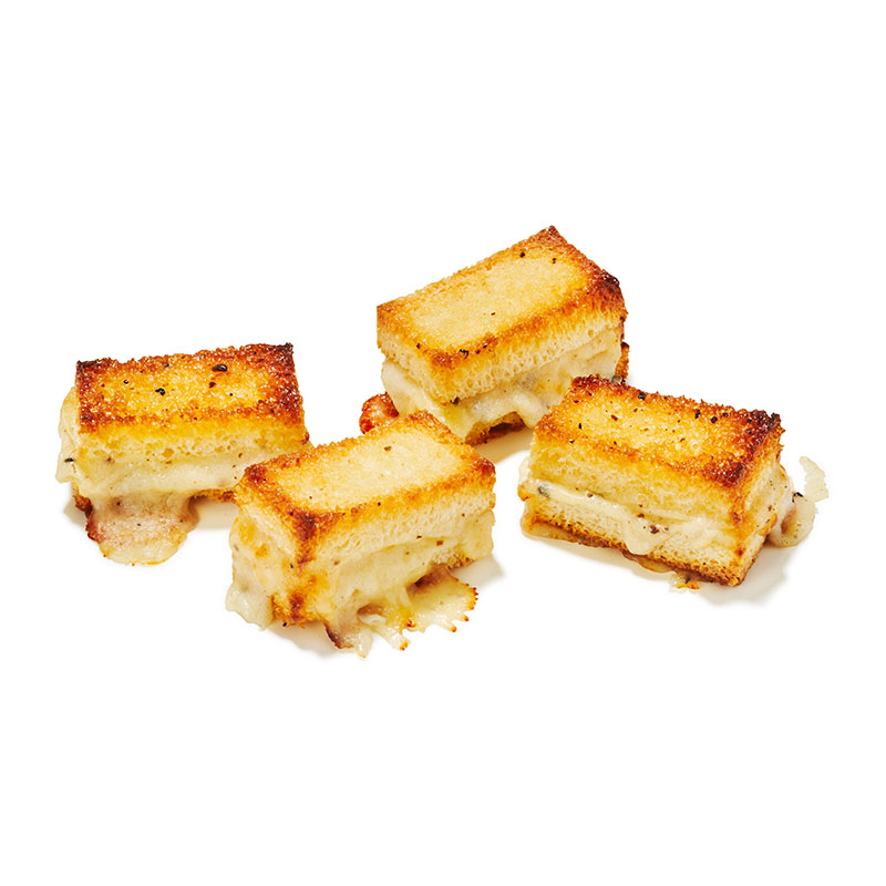 Mini croque-monsieur avec comté et truffes d'été