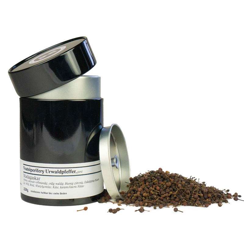 Voatsiperifery Urwaldpfeffer, ganz