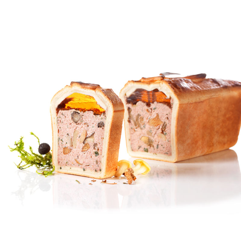 Pastete-mit-Wildfleisch-und-Waldpilzen