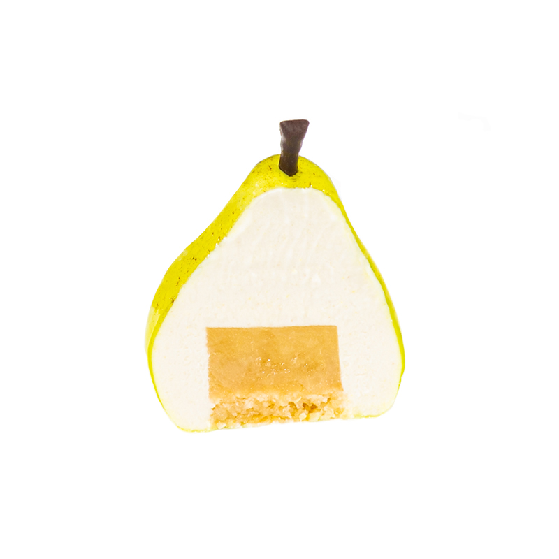 Dessert-Birne Mousse und Mandelbiscuit