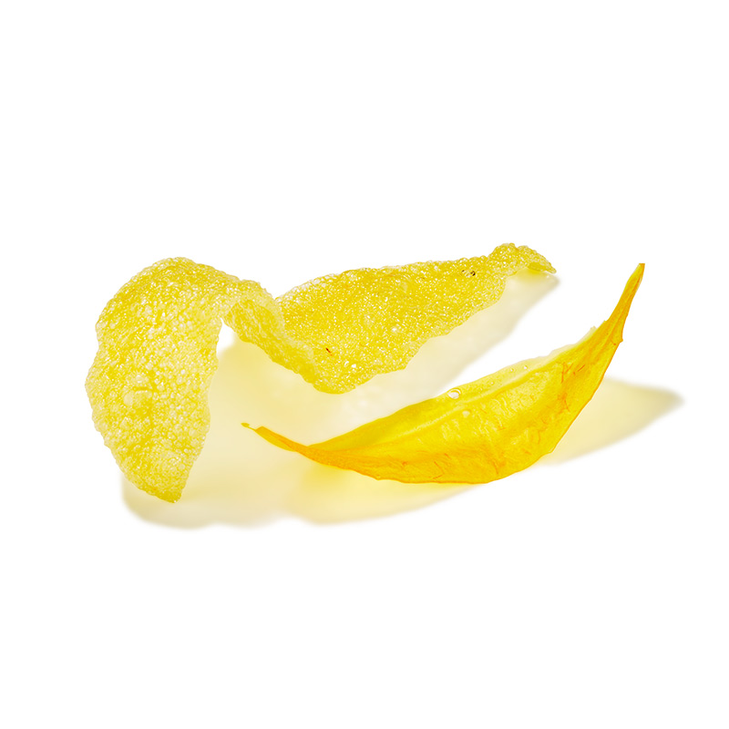 Kroepoek mit Safran ungebacken