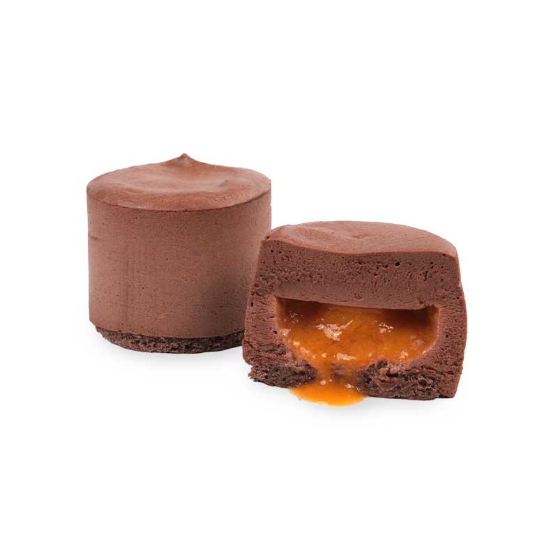 Valrhona mousse au chocolat-chili avec abricots